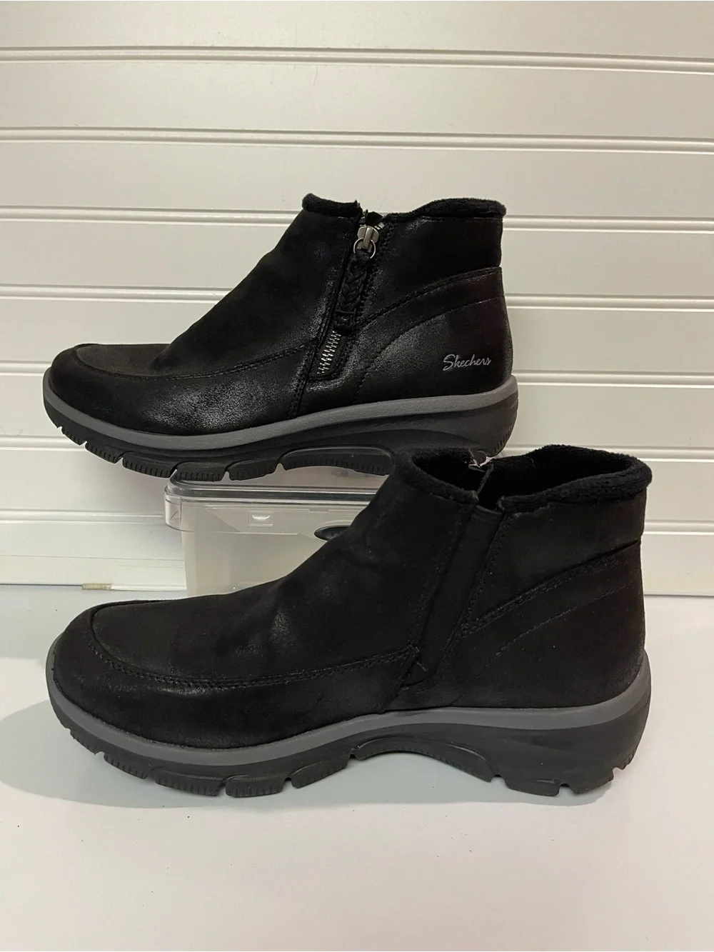 Skechers sketchers zip
